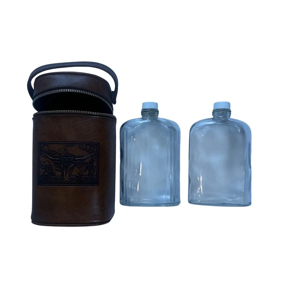 Vintage Western Longhorn Travel Bar Kit Brown Faux Leather Case with 2‎ Flasks